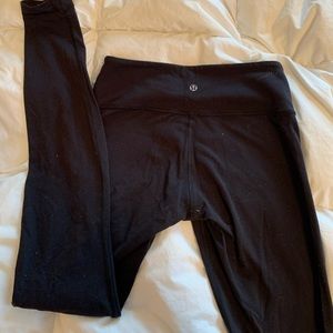 Black wunder under legging size 6